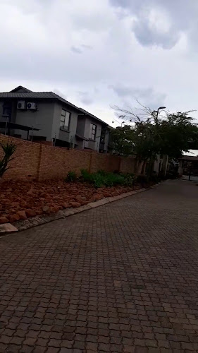 Opinii despre Starbucks Bedford Square în Germiston - Hospitality and gastronomy