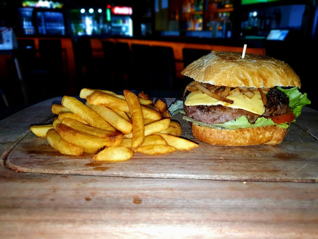 Opinii despre Jo's Pub Malmesbury în Malmesbury - Hospitality and gastronomy