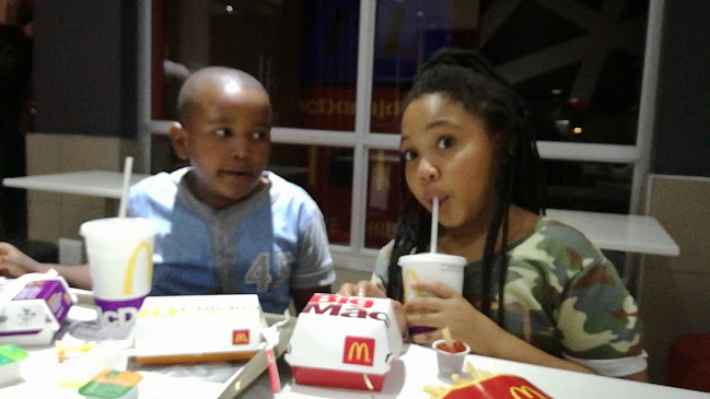 Opinii despre McDonald's Klerksdorp în Klerksdorp - Hospitality and gastronomy