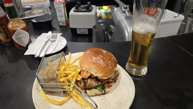 Opinii despre Hard Rock Cafe în Sandton - Hospitality and gastronomy