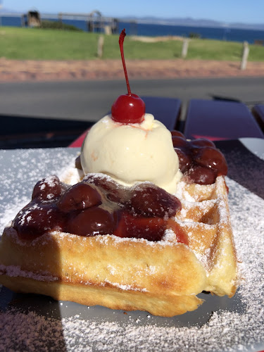 Opinii despre Belgian Waffles, Beer & Burgers în Hermanus - Hospitality and gastronomy