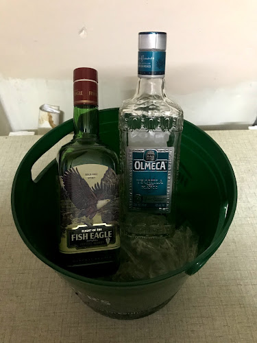 Pelican Lounge and Restaurant