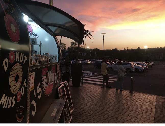 Comentarii opinii despre J's Dinky D's - Truck