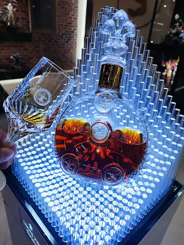 Opinii despre Symbiote's The Underground Whisky Club în Krugersdorp - Hospitality and gastronomy