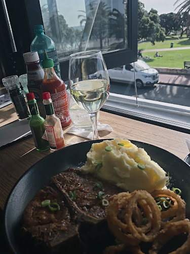 Shop 3, Central Parade, 89 Victoria Rd, Camps Bay, Cape Town, 8040