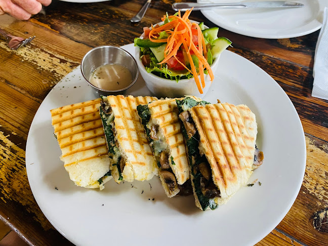 Comentarii opinii despre The Orchard Farm Stall