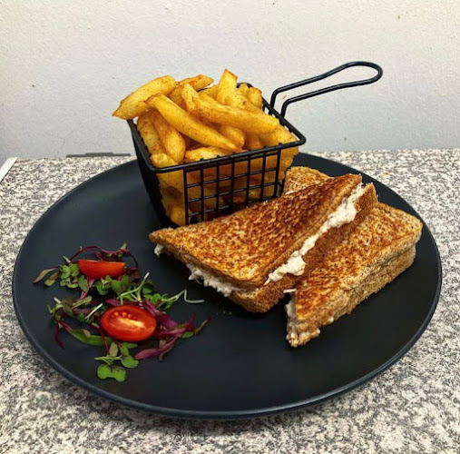 Blank Canvas Café - Potchefstroom