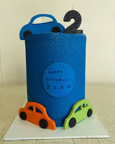 DuduWadikuku Cake Boutique - Hospitality and gastronomy