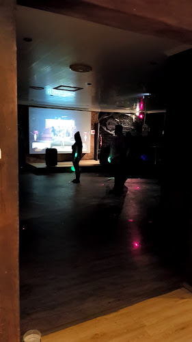 Oelies Pub and Grill