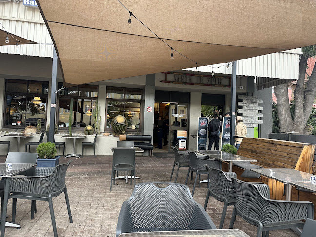 14 Baron Van Reede St, Oudtshoorn, 6620