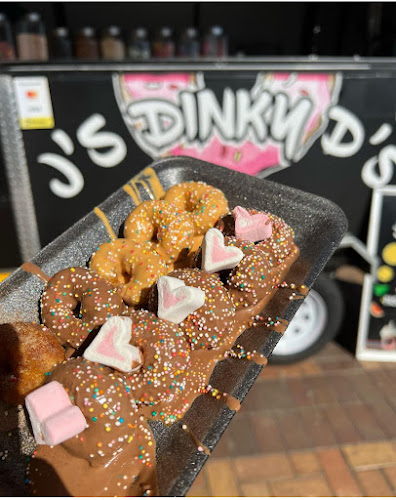 Opinii despre J's Dinky D's - Truck în Pietermaritzburg - Hospitality and gastronomy