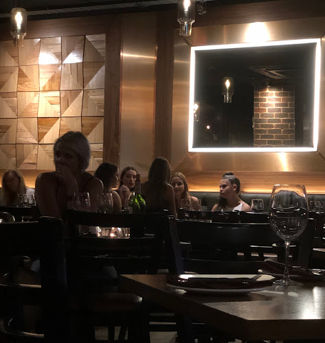 Shop 8, Cnr 3rd &, Parktown Quarter, 7th Ave, Parktown North, Johannesburg, 2193