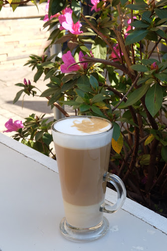 Arbour Café & Courtyard