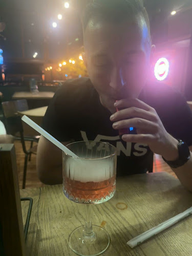 4th Ave, Parkhurst, Randburg, 2193