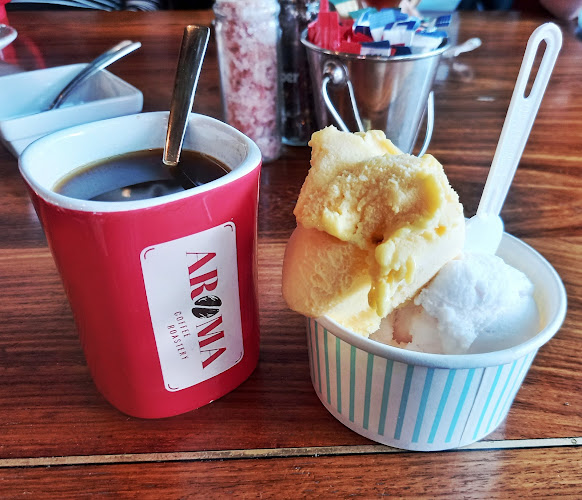 Comentarii opinii despre Aroma Coffee Roastery - The Village HazelWood