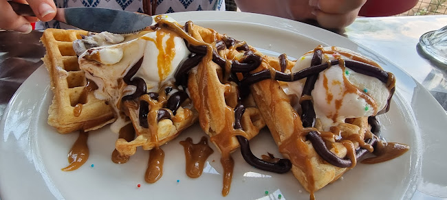 Opinii despre Grasslands Driving Range în Benoni - Hospitality and gastronomy