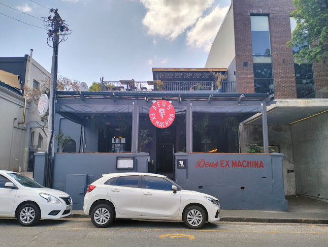 Deus Ex Machina - Kloof Street - Hospitality and gastronomy