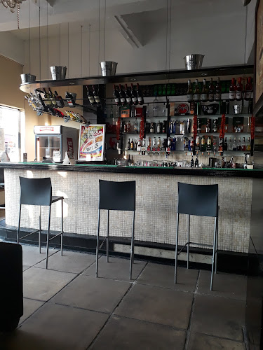 Fashion Society Restaurant Bar & Lounge