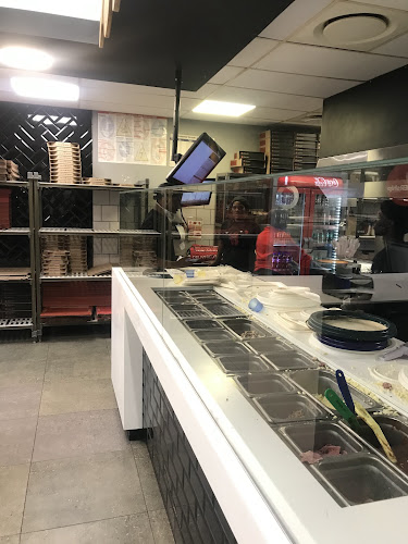 Pizza Hut Appletons Village - Hospitality and gastronomy