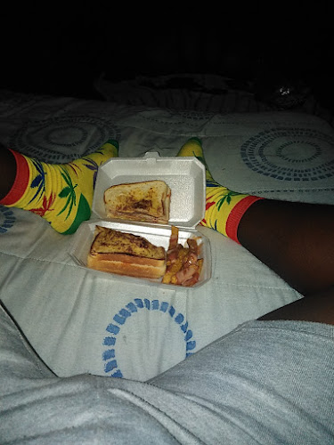 junk Pozi - Hospitality and gastronomy