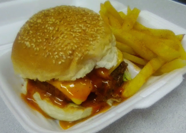 Opinii despre Munchie Monster snack box. Ghost kitchen în Boksburg - Hospitality and gastronomy