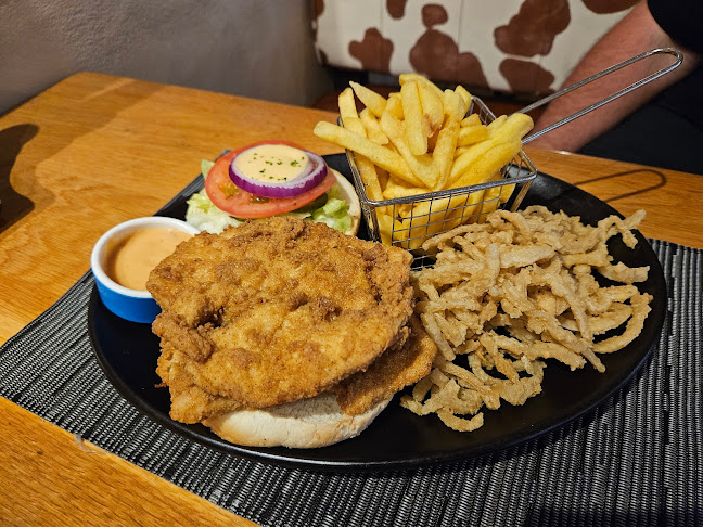 Cherokee Spur - Hospitality and gastronomy