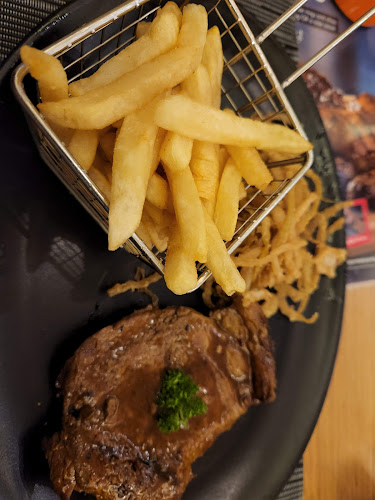 Comentarii opinii despre Rodeo Spur Halaal