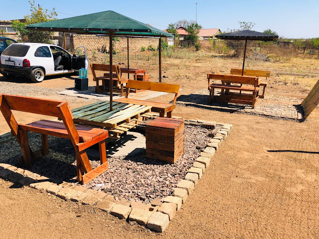 LP Holdings Chicken & Car Wash - Hospitality and gastronomy