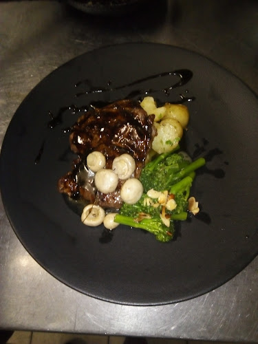 Opinii despre Zachary's Restaurant în Knysna - Hospitality and gastronomy