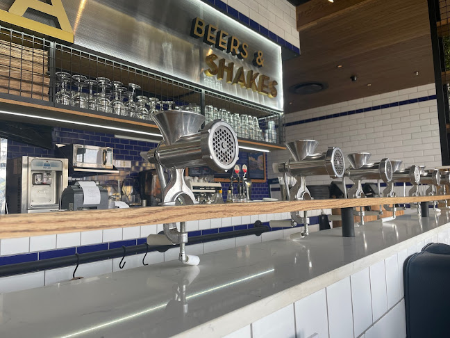 Comentarii opinii despre Ribs & Burgers Harvest Place