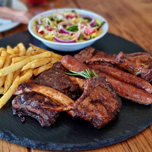 Comentarii opinii despre District Cafe