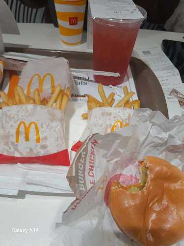 Opinii despre BURGER HUB în Soweto - Hospitality and gastronomy