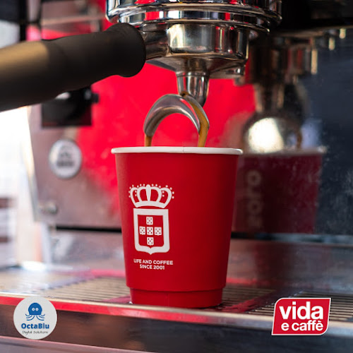 Comentarii opinii despre vida e caffé Coffee Shop @ Blair Atholl Motors