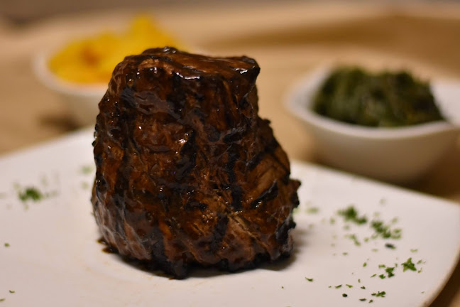 Brad's Grill Sea Point - Cape Town