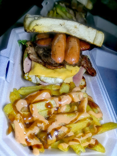 Crispy Shandis - Hospitality and gastronomy