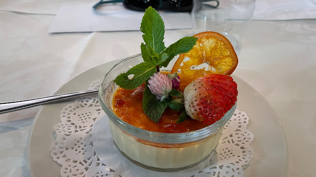 Pachas Restaurant - Hospitality and gastronomy