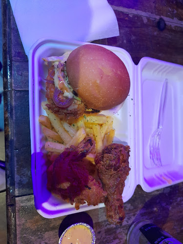 Megalo on 5th - Hospitality and gastronomy