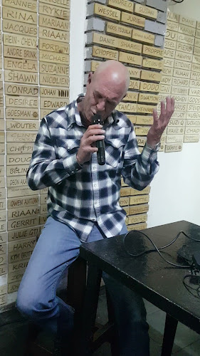 Die Hoofkantoor Pub & Grill