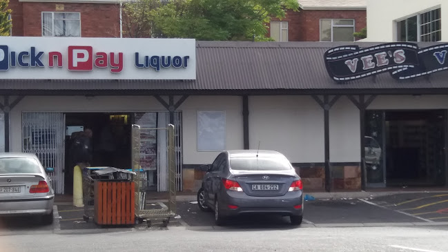 Opinii despre Pick n Pay Lakeside Liquor Store în Cape Town - Hospitality and gastronomy