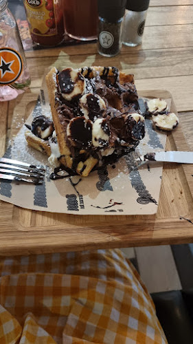 Ext 12, Waterfall Mall, Shop 17, 1 Augrabies Ave, Cashan, Rustenburg, 0300