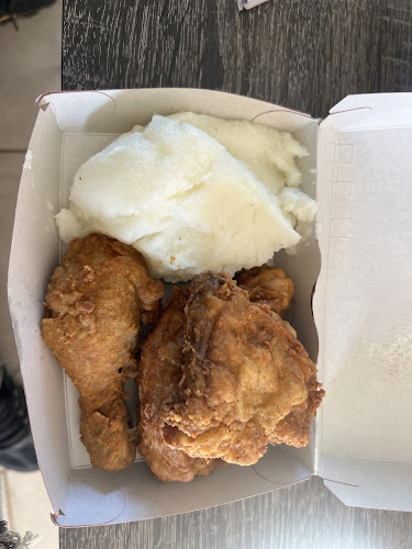 KFC Mpophomeni - Hospitality and gastronomy