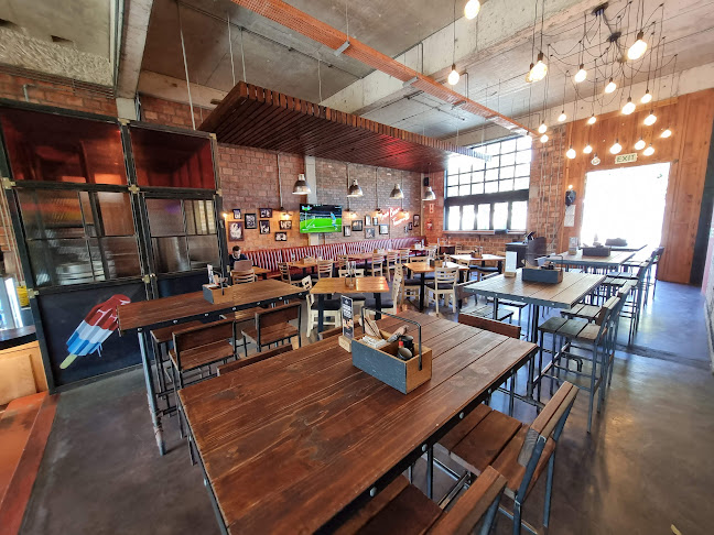 Comentarii opinii despre Tiger's Milk Moffett on Main