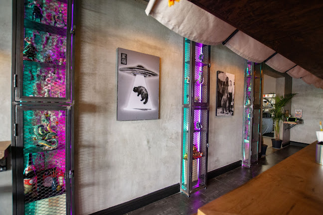 Shop 6, Simonsplein Centre, Plein St, Stellenbosch Central, Stellenbosch, 7600