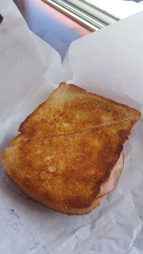 Melt Cafe - Hospitality and gastronomy