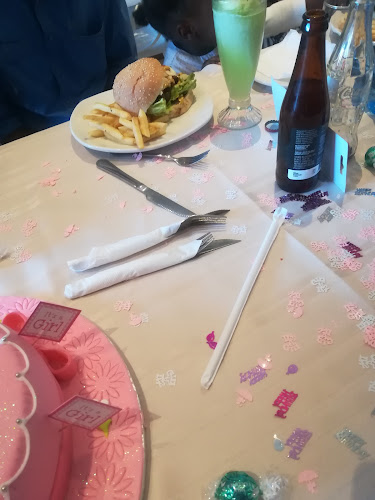 District Cafe - Hospitality and gastronomy