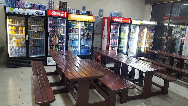 FOUR WAYS FAST FOOD HALAL