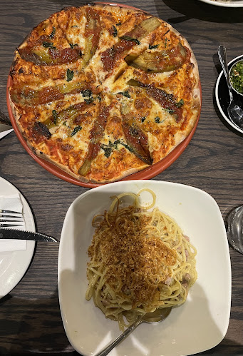 Shop L67, Cavendish Square, Cavendish St, Claremont, Cape Town, 7708