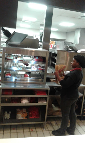 Comentarii opinii despre KFC