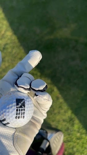 Opinii despre Metropolitan Golf Club Restaurant în Cape Town - Hospitality and gastronomy