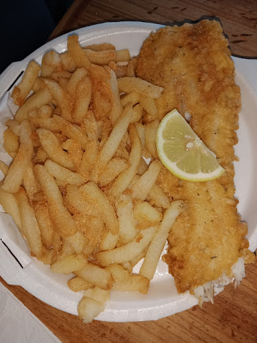 Dolphins Café - Hospitality and gastronomy